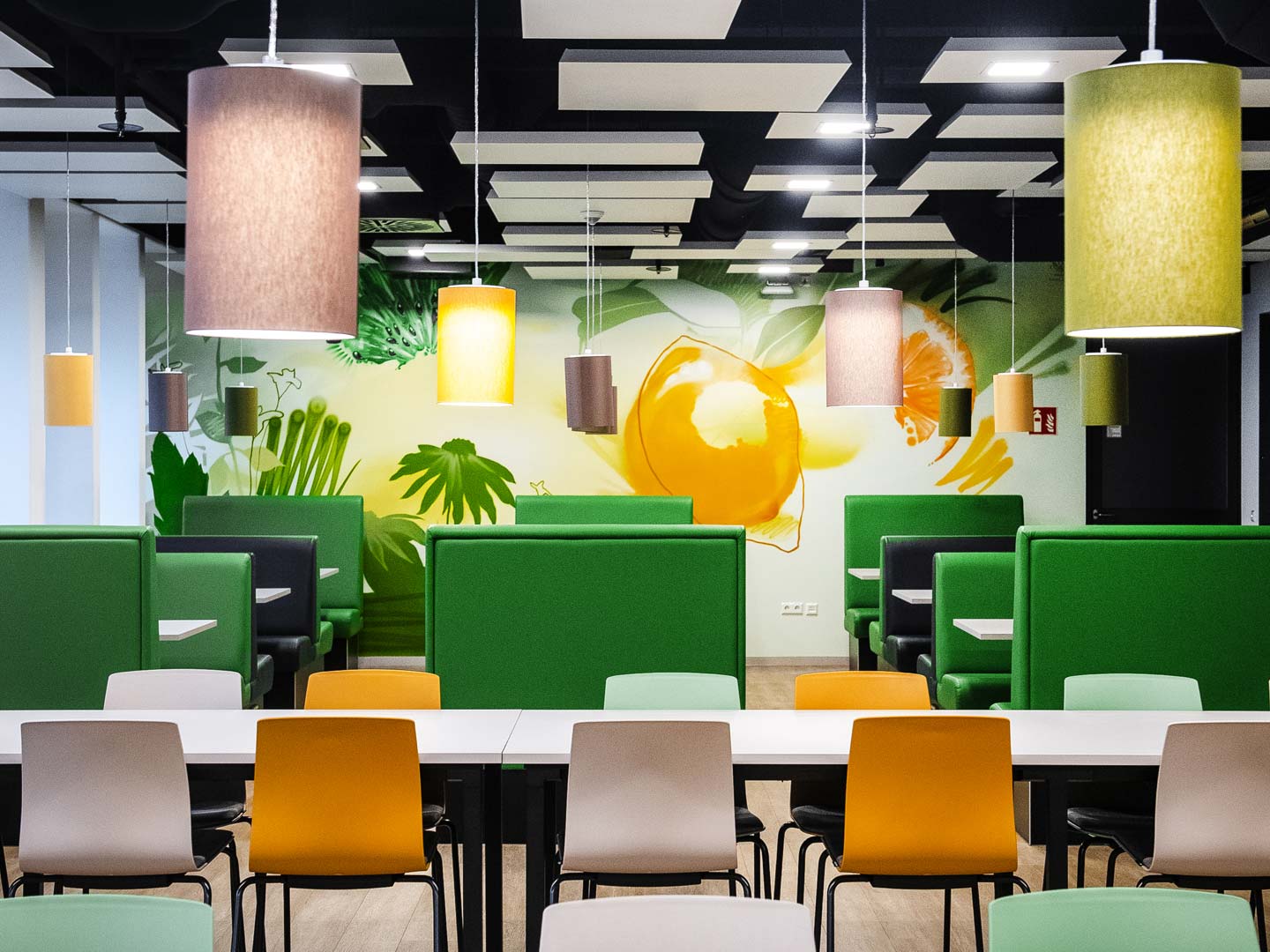 Umbauprojekt Cafeteria Maier, Architektin